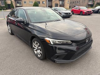2022 Honda Civic Sedan LX in Montréal, Quebec - 2 - w320h240px