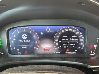 2023 Honda Civic Sedan Touring in Montreal, Quebec - 2 - w320h240px