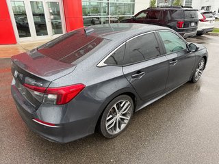 2023 Honda Civic Sedan Touring in Lachenaie, Quebec - 6 - w320h240px