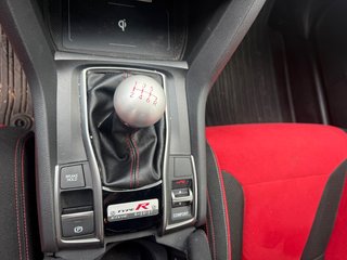 2019 Honda Civic Type R in Montreal, Quebec - 4 - w320h240px