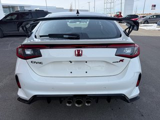 Honda Civic Type R  2025 à Lachenaie, Québec - 4 - w320h240px