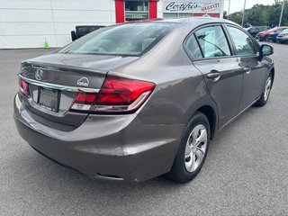 2013 Honda Civic LX in Montréal, Quebec - 3 - w320h240px