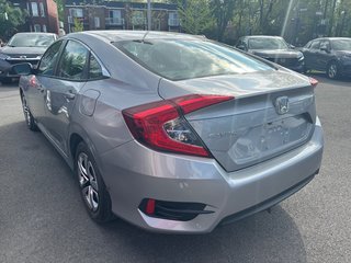2016 Honda Civic LX in Montréal, Quebec - 4 - w320h240px