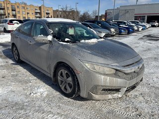 2017 Honda Civic LX in Montréal, Quebec - 2 - w320h240px