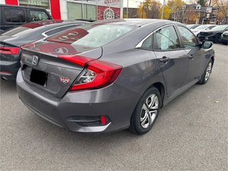 2018 Honda Civic LX in Montréal, Quebec - 3 - w320h240px