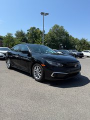 2019 Honda Civic EX in Montréal, Quebec - 2 - w320h240px