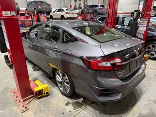 2019 Honda Clarity Plug-In Hybrid Touring in Lachenaie, Quebec - 3 - w320h240px
