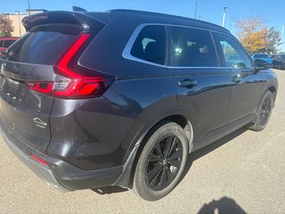 2023 Honda CR-V Hybrid Touring in Lachenaie, Quebec - 4 - w320h240px