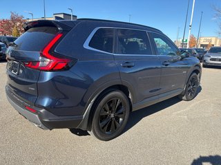 Honda CR-V Hybrid Touring 2023 à Montréal, Québec - 4 - w320h240px