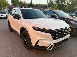 Honda CR-V Hybrid Touring 2025 à Montréal, Québec - 2 - w320h240px