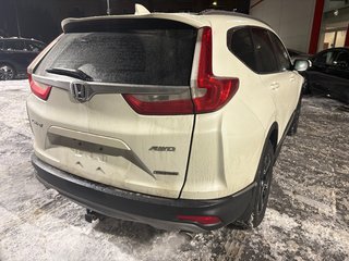 2017 Honda CR-V Touring in Montréal, Quebec - 3 - w320h240px