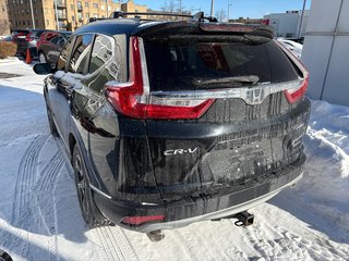 Honda CR-V Touring 2017 à , Québec - 4 - w320h240px