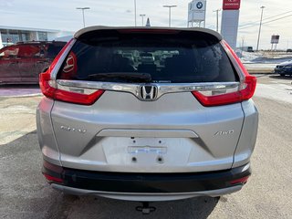 Honda CR-V LX 2017 à Lachenaie, Québec - 4 - w320h240px