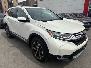 2018 Honda CR-V Touring in Montréal, Quebec - 2 - w320h240px