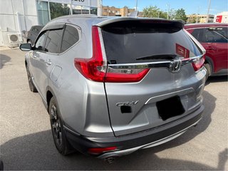 Honda CR-V Touring 2018 à Montréal, Québec - 4 - w320h240px