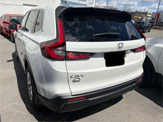 2023 Honda CR-V LX in Montréal, Quebec - 4 - w320h240px