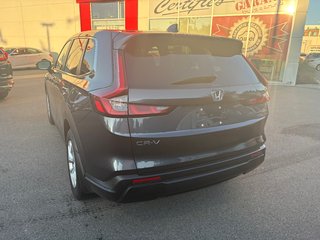 2023 Honda CR-V LX in Montréal, Quebec - 4 - w320h240px
