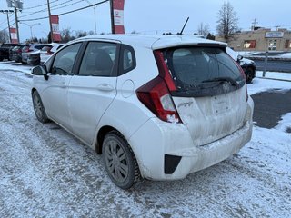 2016 Honda Fit LX  SIÈGES CHAUFFANTS//CAMERA//BLUETOOTH//MAGIC SEATS in , Quebec - 4 - w320h240px