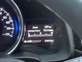 2018 Honda Fit LX in Montreal, Quebec - 2 - w320h240px