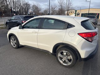 2017 Honda HR-V LX AWD | CLEAN CARFAX | GARANTIE 10 ANS in Montréal, Quebec - 4 - w320h240px