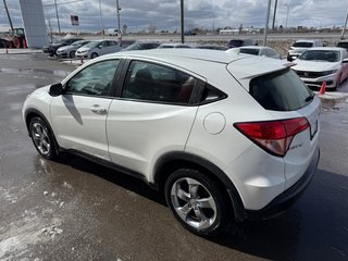 Honda HR-V LX AWD 2017 à Lachenaie, Québec - 3 - w320h240px