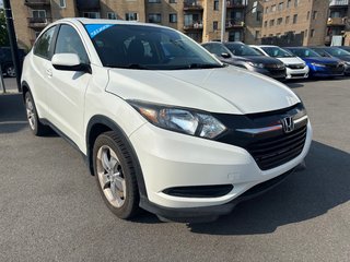 2018 Honda HR-V LX in Montréal, Quebec - 2 - w320h240px