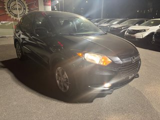 2018 Honda HR-V EX in Montréal, Quebec - 2 - w320h240px