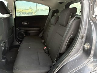 Honda HR-V LX  JAMAIS ACCIDENTÉ I SIEGES CHAUFFANTS I CAMERA I BLUETOOTH 2018 à , Québec - 6 - w320h240px