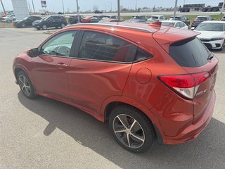 2019 Honda HR-V Touring in Lachenaie, Quebec - 3 - w320h240px