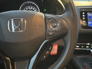 2020 Honda HR-V LX I JAMAIS ACCIDENTÉ I CARPLAY I SIEGES CHAUFFANT I CAMERA I SECURITE ACTIVE in , Quebec - 6 - w320h240px