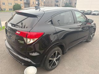 2021 Honda HR-V Sport in Montréal, Quebec - 3 - w320h240px