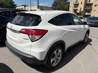 2021 Honda HR-V LX in Montréal, Quebec - 3 - w320h240px