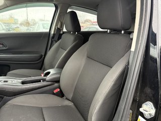 2022 Honda HR-V LX AWD ENTRETIENS CHEZ HONDA I CARPLAY I SIEGES CHAUFFANTS I CAMERA I SECURITE ACTIVE in , Quebec - 6 - w320h240px