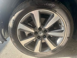 Honda PILOT TOURING AWD  2025 à , Québec - 6 - w320h240px