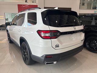 Honda Pilot Black Edition 2025 à Montréal, Québec - 4 - w320h240px