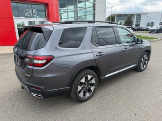 Honda Pilot Touring/AWD/JAMAIS ACCIDENTÉ 2026 à Lachenaie, Québec - 5 - w320h240px
