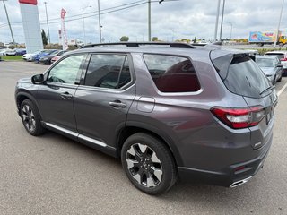 Honda Pilot Touring/AWD/JAMAIS ACCIDENTÉ 2026 à Lachenaie, Québec - 3 - w320h240px