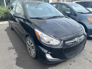 2017 Hyundai Accent SE in , Quebec - 2 - w320h240px