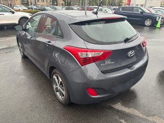 2017 Hyundai Elantra GT SE in Montréal, Quebec - 4 - w320h240px