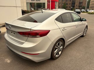 Hyundai Elantra SE 2017 à Montréal, Québec - 3 - w320h240px