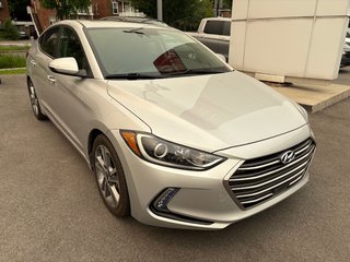 Hyundai Elantra SE 2017 à Montréal, Québec - 2 - w320h240px