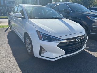 2020 Hyundai Elantra Essential in Montréal, Quebec - 2 - w320h240px
