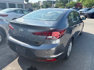 2020 Hyundai Elantra Essential in Montréal, Quebec - 3 - w320h240px