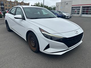 2021 Hyundai Elantra Essential in Montréal, Quebec - 2 - w320h240px