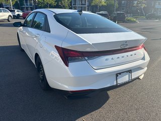 2021 Hyundai Elantra Essential in Montréal, Quebec - 4 - w320h240px