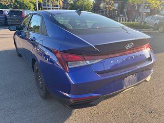 2021 Hyundai Elantra Preferred in Montréal, Quebec - 4 - w320h240px