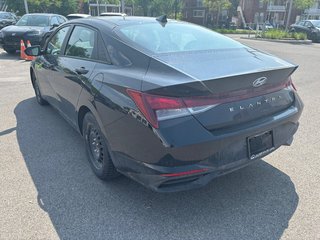 Hyundai Elantra Essential 2021 à Montréal, Québec - 4 - w320h240px