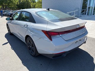 2023 Hyundai Elantra Preferred 1 proprio jamais accidenté in , Quebec - 2 - w320h240px