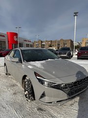 2023 Hyundai Elantra Essential in , Quebec - 2 - w320h240px