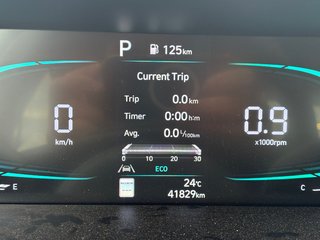 2024 Hyundai Elantra Preferred in Montréal, Quebec - 5 - w320h240px